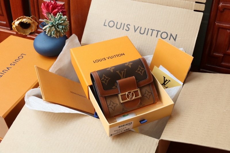 LV Wallets 272